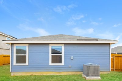 014 photo rear view 11631936