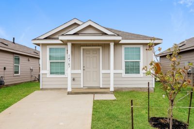 002 photo front view 11987691