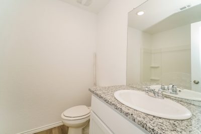 011 photo-bathroom 12361233
