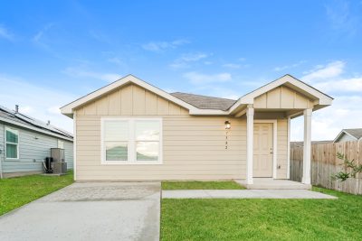 002 photo front view 11990095