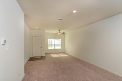 004 photo living room 10144232
