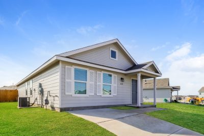 001 photo front view 12269372