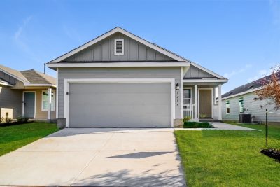 000 photo front view 11996846