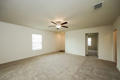 005 photo living room 10044484