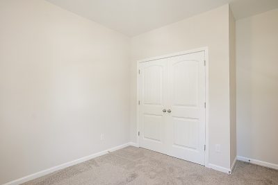 009 photo bedroom 11800194