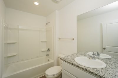 011 photo bathroom 13613129