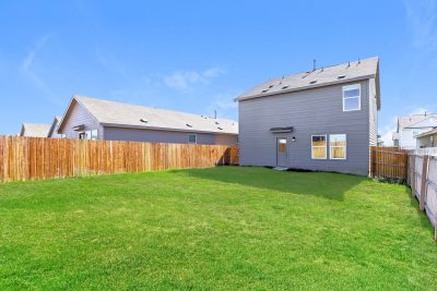 014 photo rear view 13232813