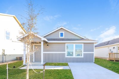 001 photo front view 11996900