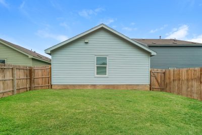 013 photo rear view 13271489