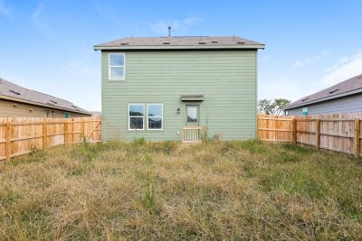 014 photo rear view 12275390