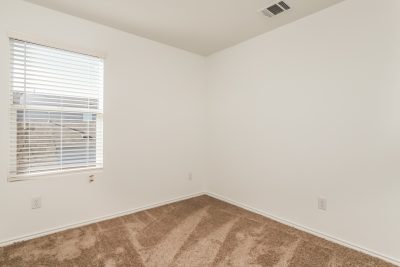 008 photo main bedroom 12278631