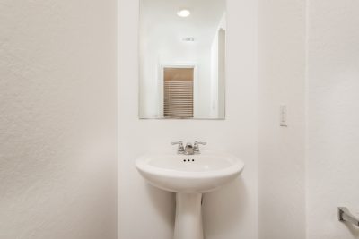 012 photo bathroom 12278643