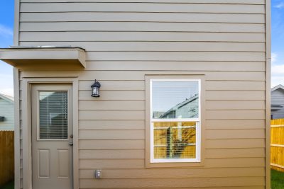 014 photo rear view 12278635