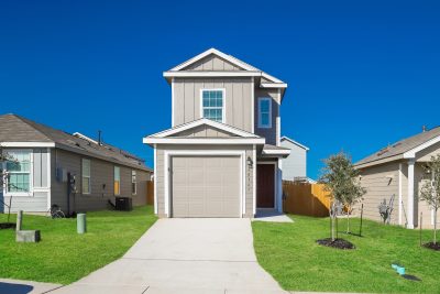 000 Front View 12278453