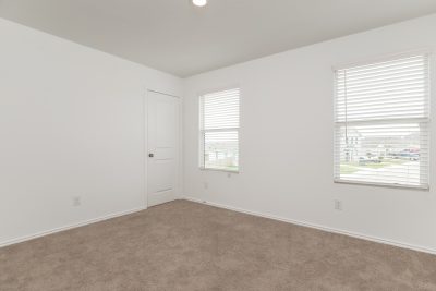 006 photo main bedroom 13921242