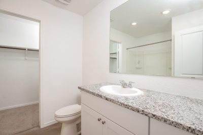 013 photo bathroom 13921253