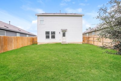 014 photo rear view 13921246