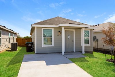 000 photo front view 12000828