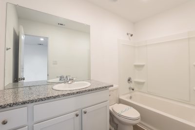 012 photo bathroom 12580500