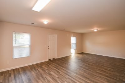 001 photo living room 10021093