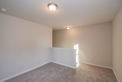 007 photo family room 10021102