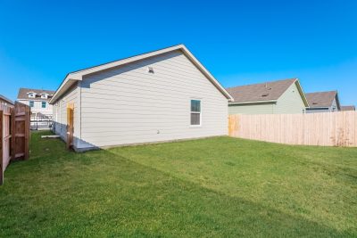 013 photo rear view 12367659