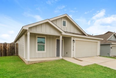 000 001 photo front view 14442441