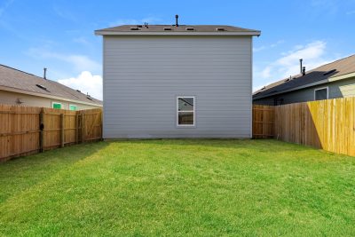 014 photo rear view 12365853