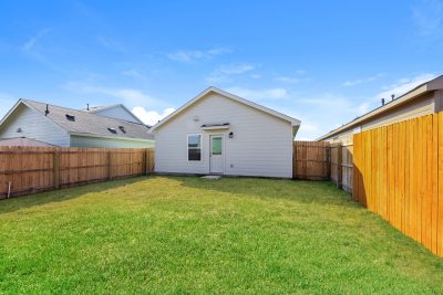 013 photo rear view 12366287