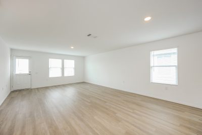 002 photo living room 13704453