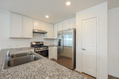 005 photo kitchen 13704455