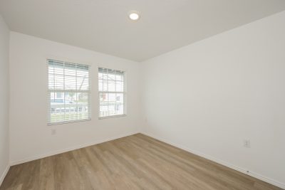 012 photo bedroom 13704460