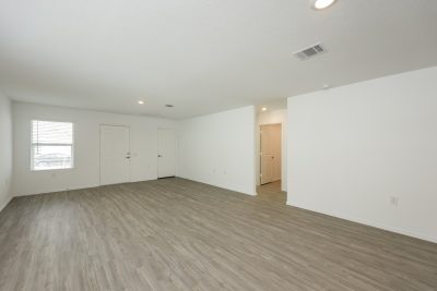 002 photo no caption 12361066