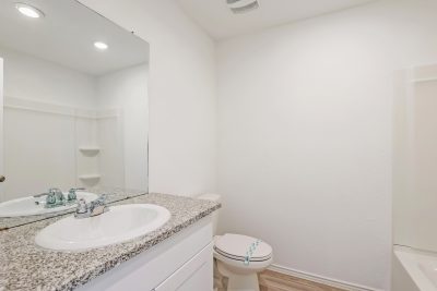 012 photo bathroom 12367702