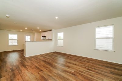 003 Living Room ET71070