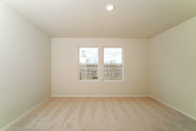 010 Bedroom ET71070