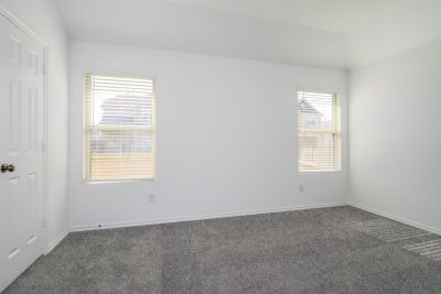 006 photo main bedroom 10378917