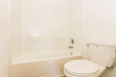 012 025 photo bathroom 15150244