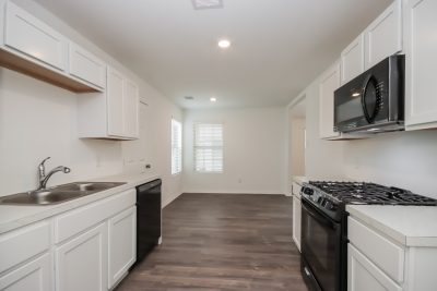006 Kitchen ET51303