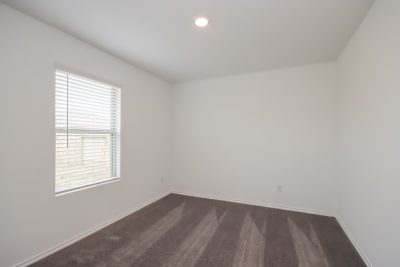 010 Bedroom ET51303