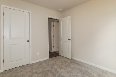 012 Bedroom ET61030
