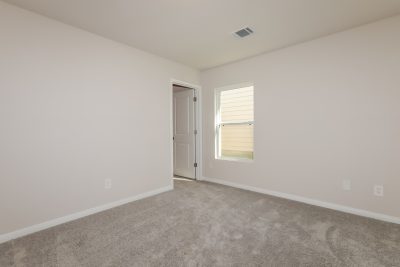 013 Bedroom ET61030