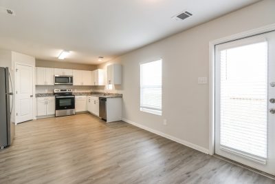 008 photo family room 13175719