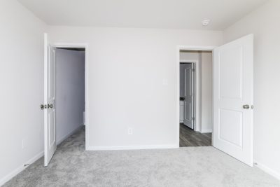 013 Bedroom ET81205