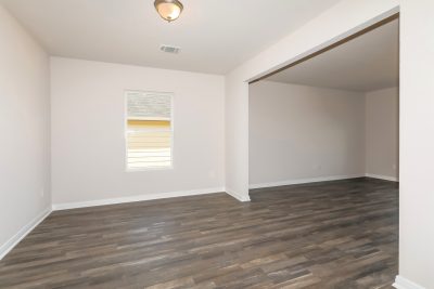 007 photo dining room 10272229