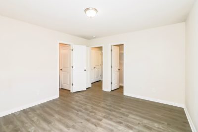 008 011 photo main bedroom 15150456