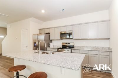 005 Kitchen Island 502 Blue Duck Lane SQFT 1428 Model