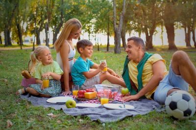 ARK Homes Heritage Pointe Family Picnic in the Park
