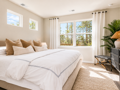 Holden Ridge Main Bedroom p1