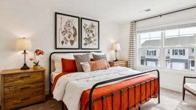 003 primary bedroom 14 DSC06628